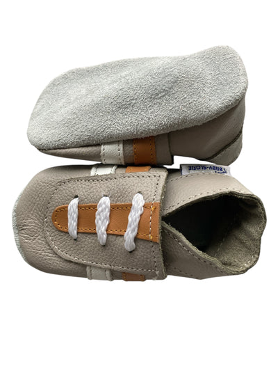 Sportieve grijs leren babyslofjes van Baby-Slofje