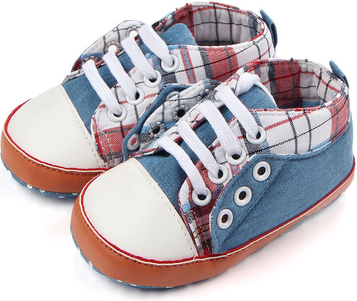 Stoere blauw geruite babysneakers