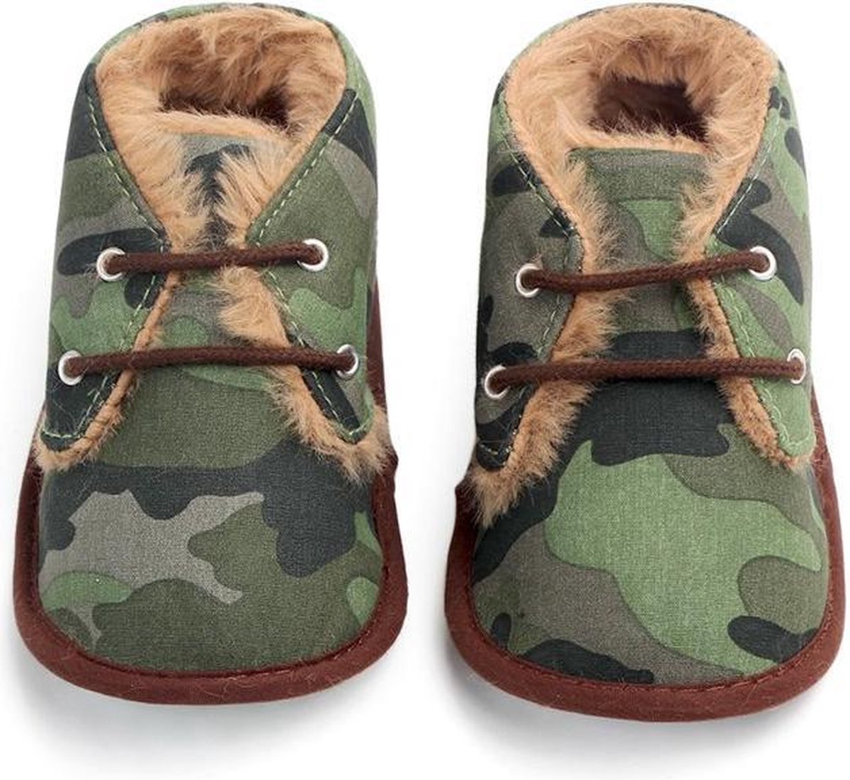 Legergroene stoere gevoerde babyschoentjes