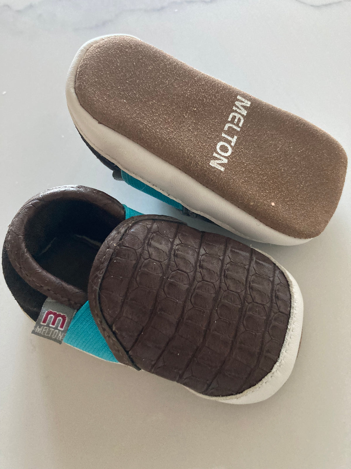 Bruine leren babyslofjes - loafers van Melton