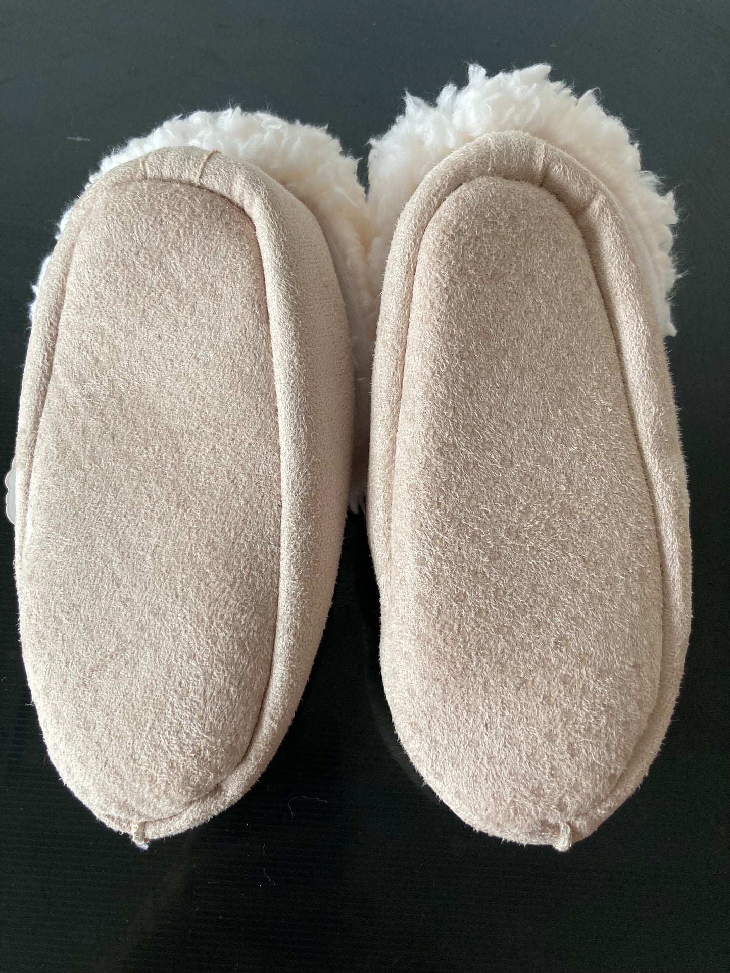 Warme en zachte gevoerde sloffen - Pantoffels - Beige