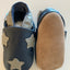 Blauwe leren babyslofjes met sterren van Inch Blue maat 17/18