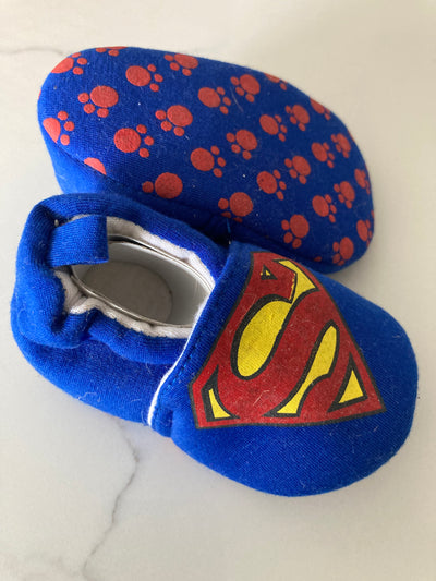 Blauwe babyslofjes van Baby-Slofje, superman