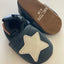Donkerblauwe leren babyslofjes van Melton met witte ster