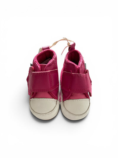 Fuchsia babyschoentjes met klittenband van Melton