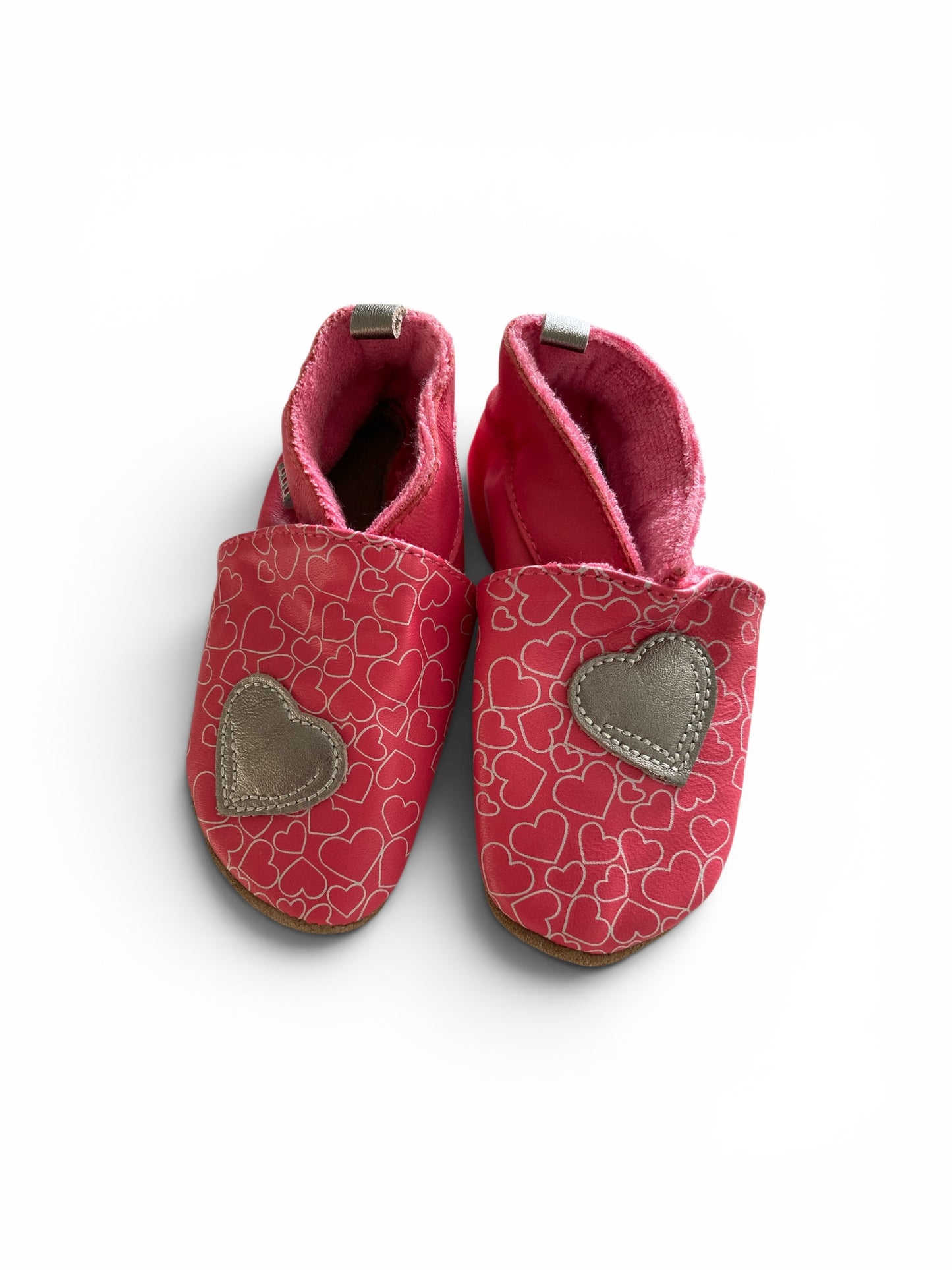 Fuchsia leren babyslofjes met hartjes van Melton