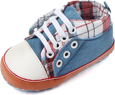 Stoere blauw geruite babysneakers