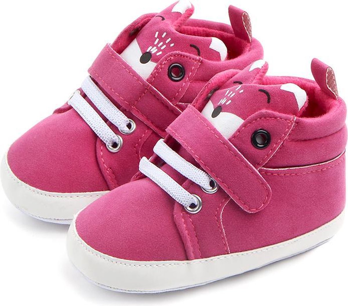 Roze babyschoentjes met vossenoortjes
