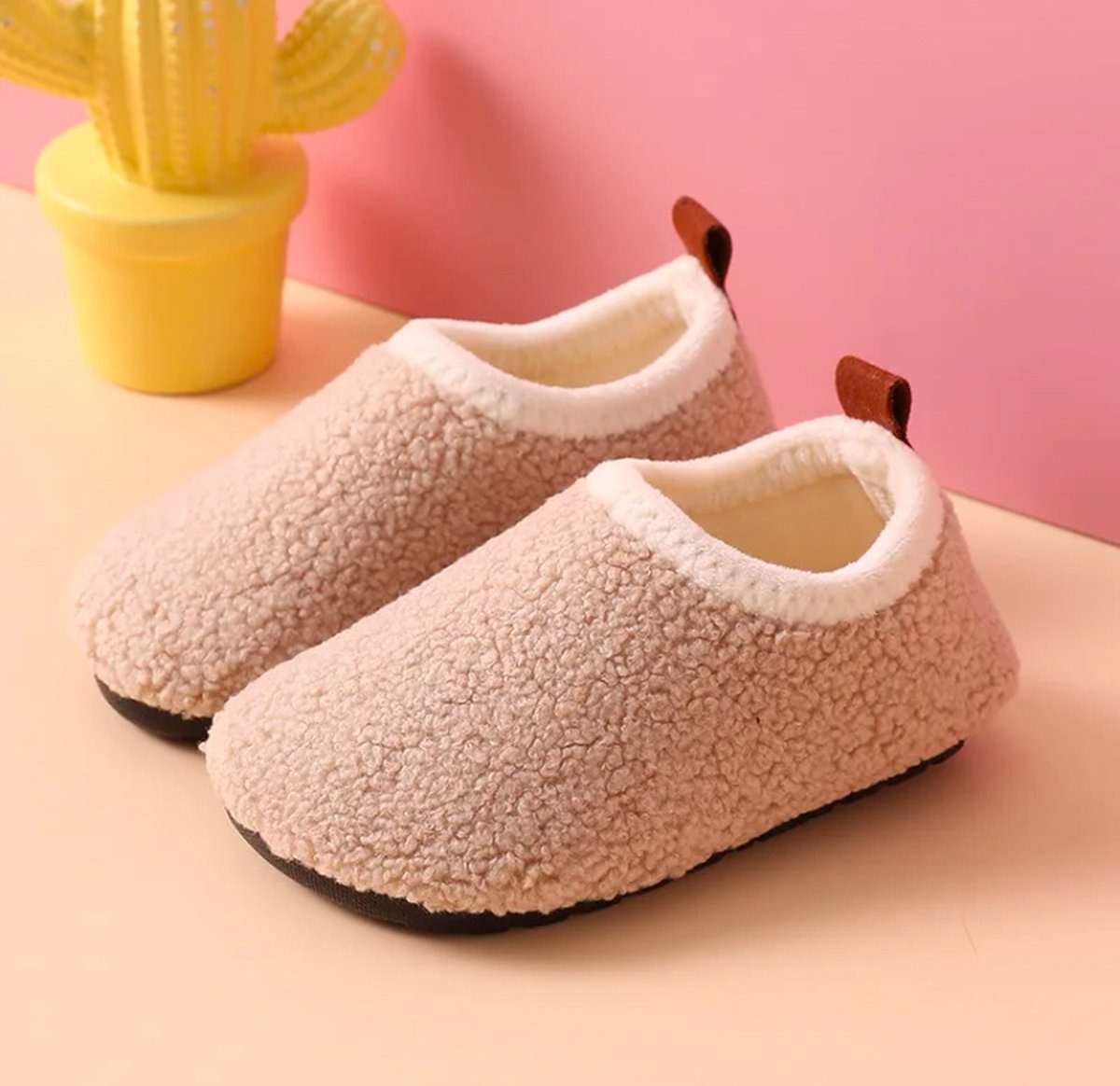 Warme en zachte sloffen - Pantoffels - beige