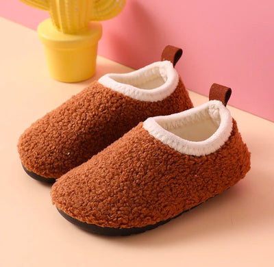 Warme en zachte sloffen - Pantoffels - bruin