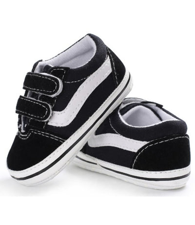 baby-sneakers-zwart-wit-1.jpg