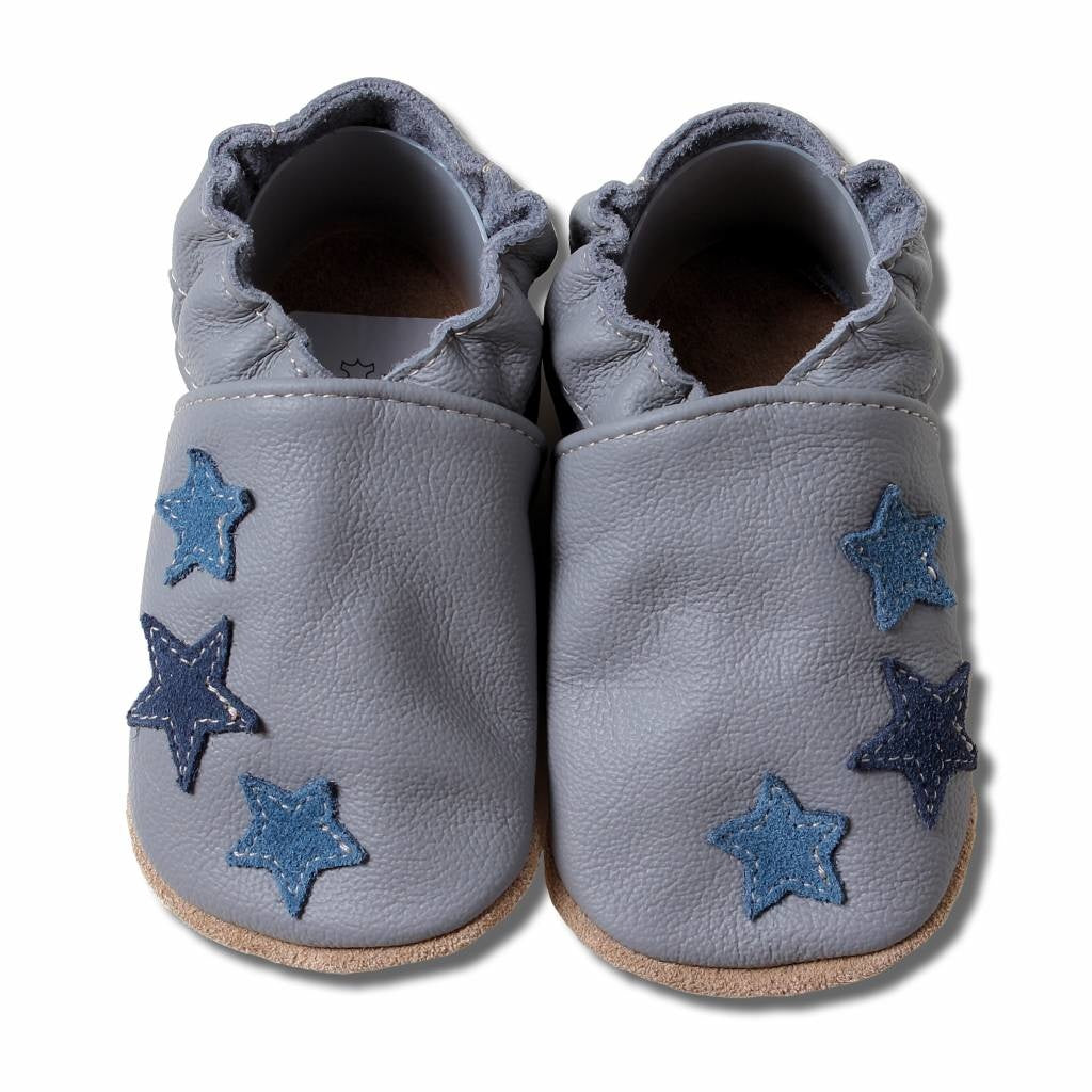 babyslofje-grijs-met-blauwe-sterren.jpg